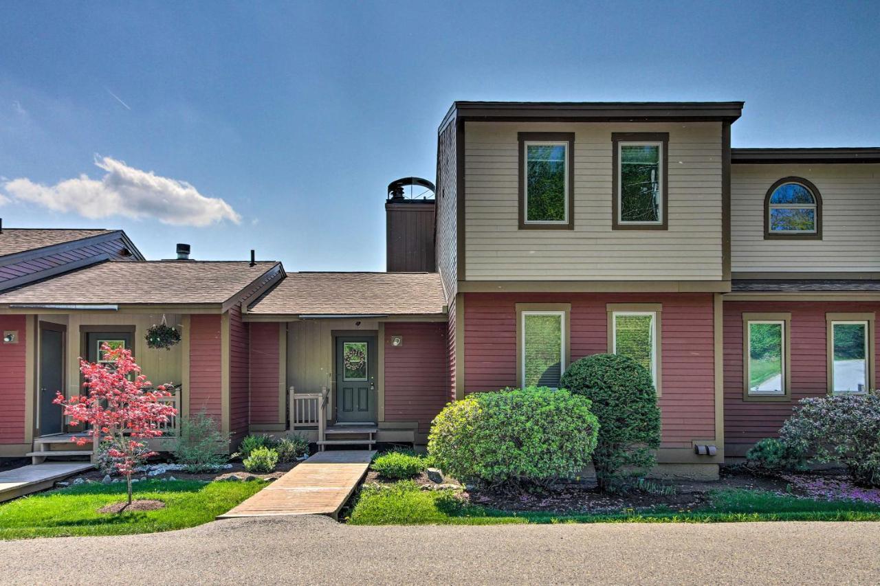 Timber Creek Townhome With 2 Decks And Mtn Views! West Dover Exterior photo