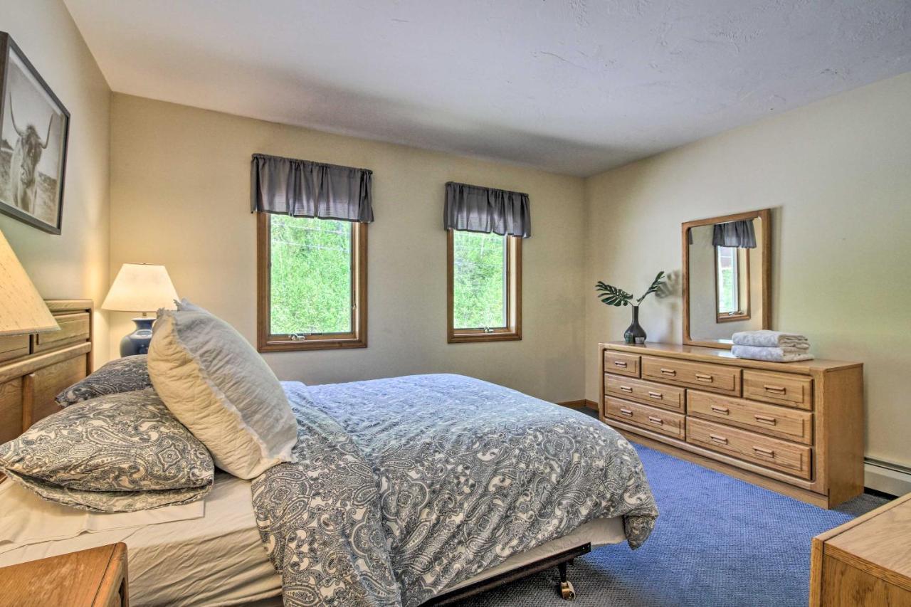 Timber Creek Townhome With 2 Decks And Mtn Views! West Dover Exterior photo
